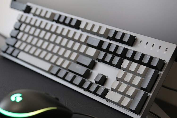 匠心之力：杜伽K310樱桃静音红轴 白光限定版体验