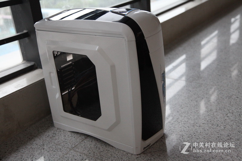 为玩高端游戏，我专门搞了套高性价比的装备航嘉MVP600+映泰Z97X