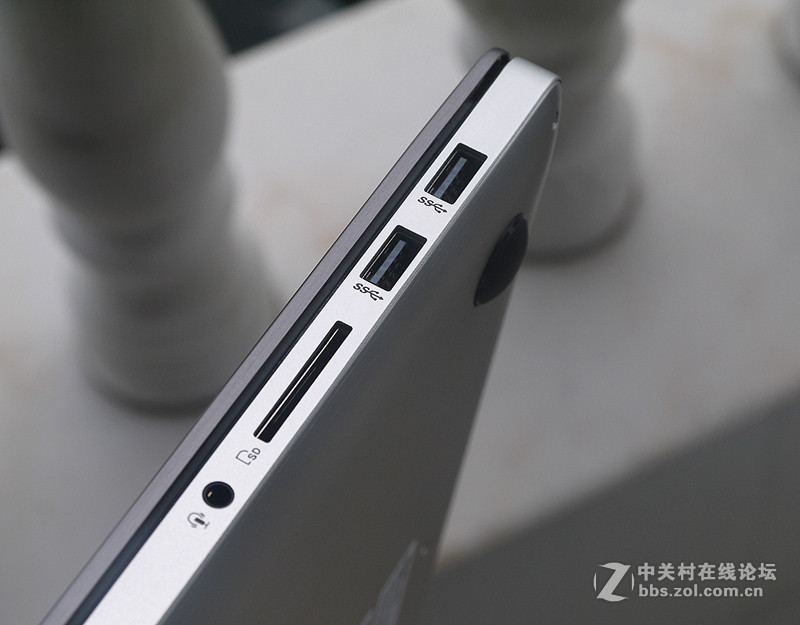 8K多的全金属超薄机身--华硕ZenBook Pro UX501JW4720开箱体验