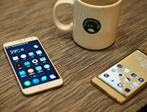 #每日话题# 华为：中国市场秒苹果！摩托第三代MOTO X还挺帅！