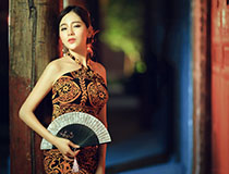 #每日话题# 华为：中国市场秒苹果！摩托第三代MOTO X还挺帅！