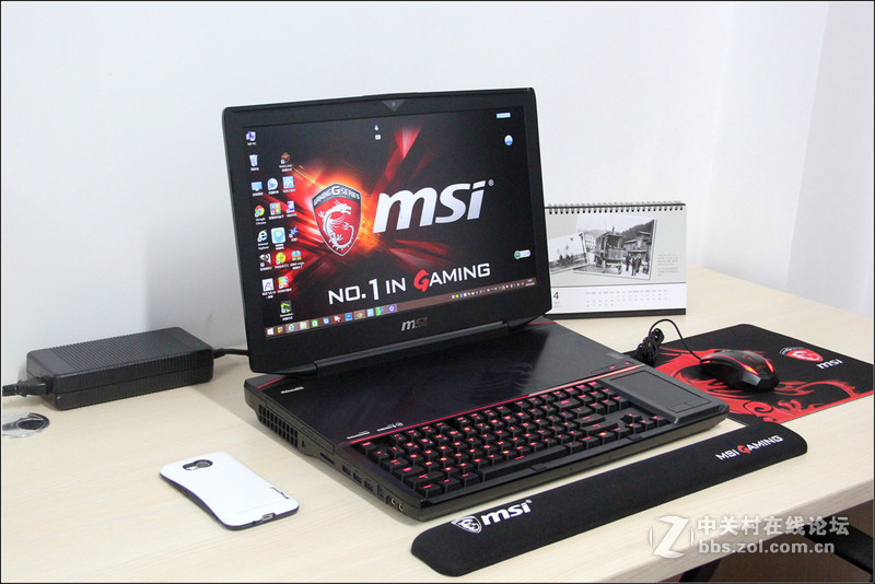 性能怪兽 MSI GT80 开箱  他不只是一台笔记本！！