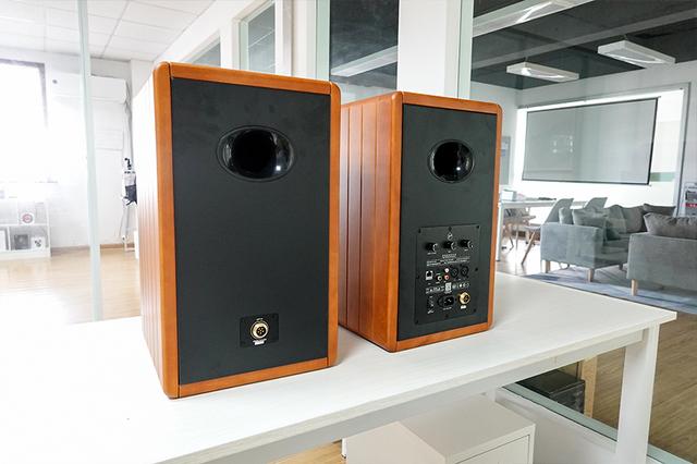 8英寸的低频怒吼！HiVi惠威M5A客厅音箱测评体验