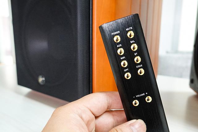 8英寸的低频怒吼！HiVi惠威M5A客厅音箱测评体验