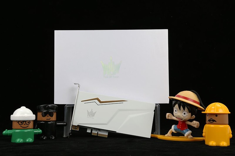 RGB信仰加成，影驰HOF 1TB PCle 固态硬盘 真的不只是快一点