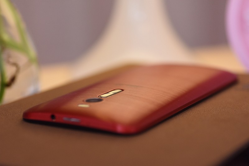 #华硕ZenFone 2及配件爆强体验#（一）性能为王，高配红魔来袭