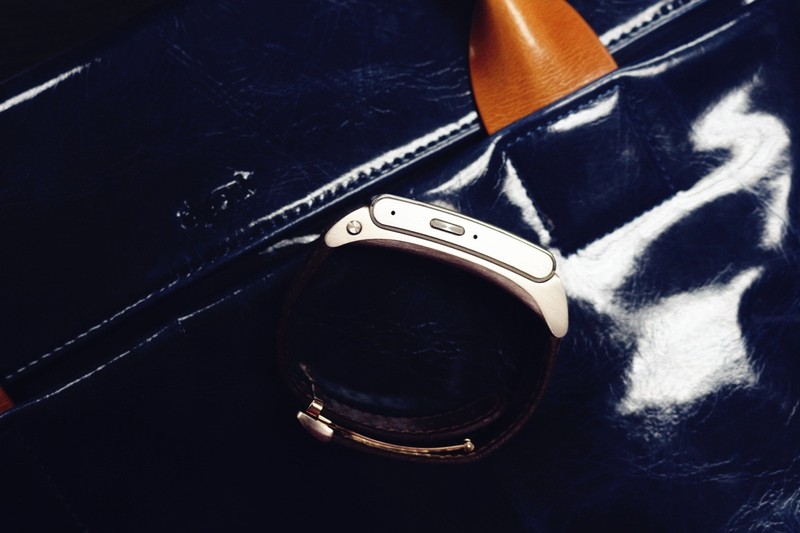 与众不同才会无可取代 华为手环B2王者归来