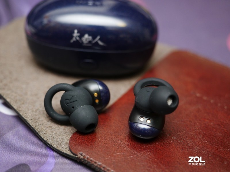 偶像就在耳边 1MORE 时尚豆太空人特别版评测