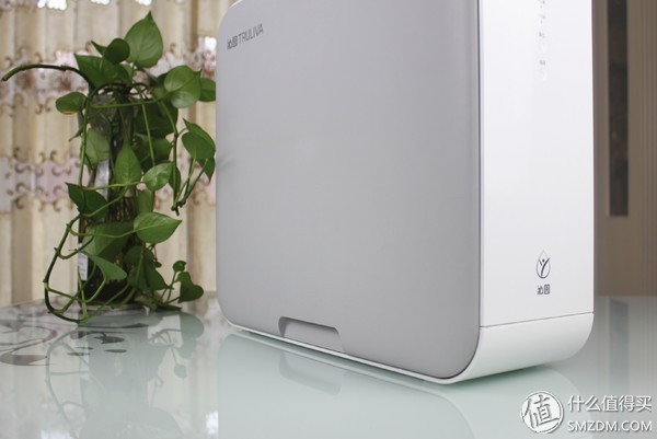 沁园小白鲸S400净水器开箱体验：美观实用的典范，创造极佳净水效果