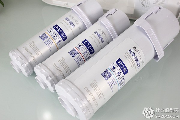 沁园小白鲸S400净水器开箱体验：美观实用的典范，创造极佳净水效果