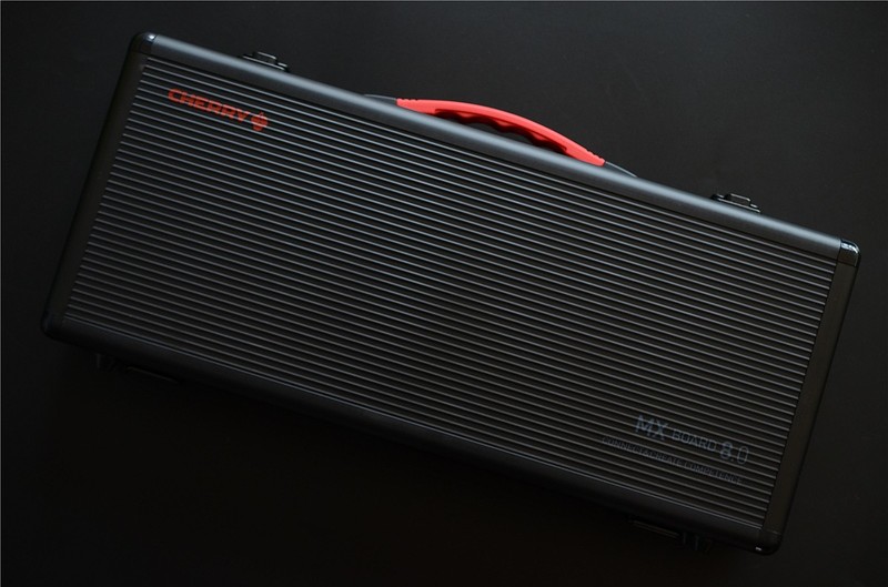 信仰加持RGB键鼠？cherry原厂光污染回头率百分百