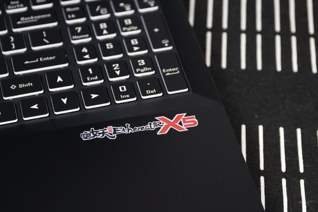 R5 3600+ RTX2060 144Hz电竞屏吾空X5空妖游戏本真香体验