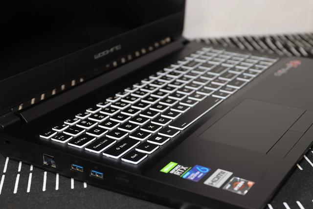 R5 3600+ RTX2060 144Hz电竞屏吾空X5空妖游戏本真香体验