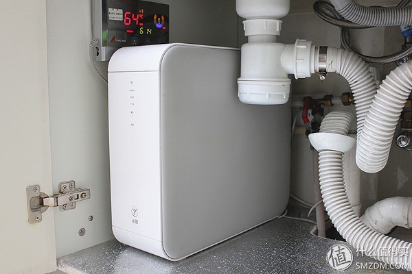 沁园小白鲸S400净水器开箱体验：美观实用的典范，创造极佳净水效果