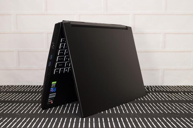 R5 3600+ RTX2060 144Hz电竞屏吾空X5空妖游戏本真香体验