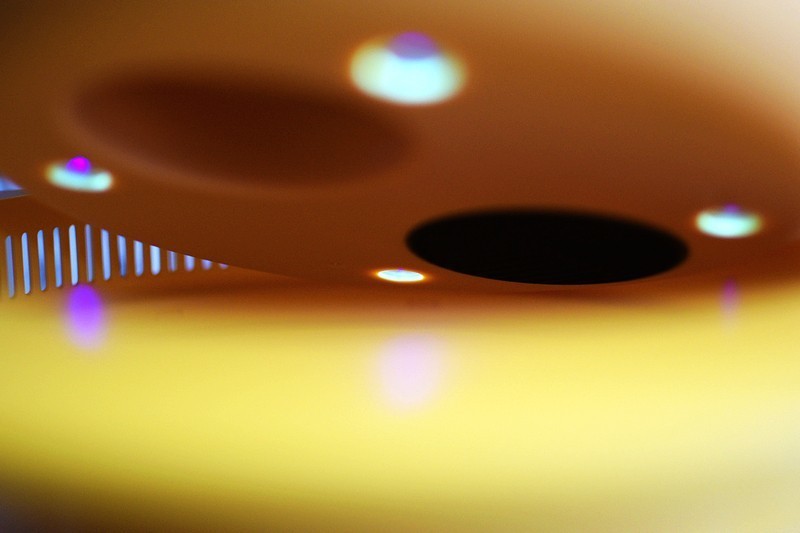 杀菌个护卫士 折叠家用三维猫紫外线消毒烘干机