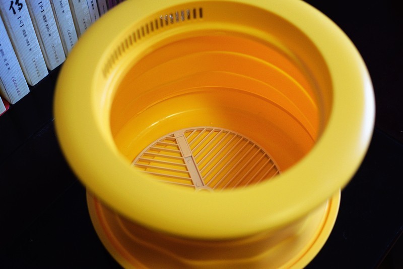 杀菌个护卫士 折叠家用三维猫紫外线消毒烘干机