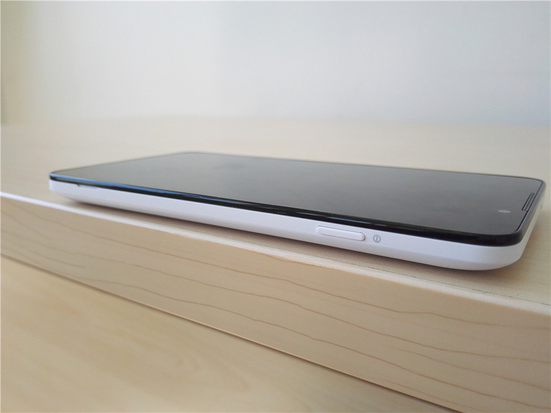 #大神F1极速体验# 绚丽外观 极致手感——大神F1极速版体验外观篇