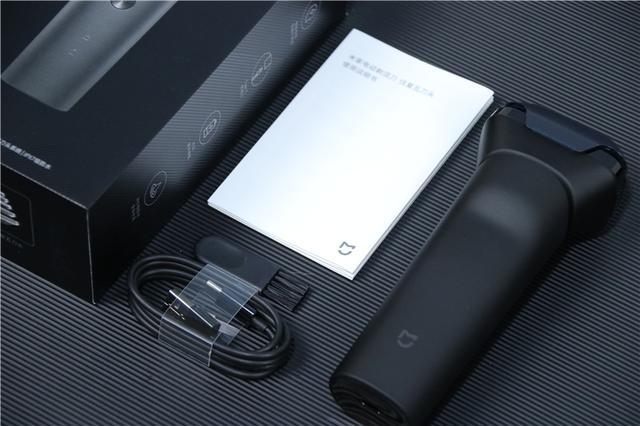 小米首款高端剃须刀！售价499元，功能完胜博朗飞利浦