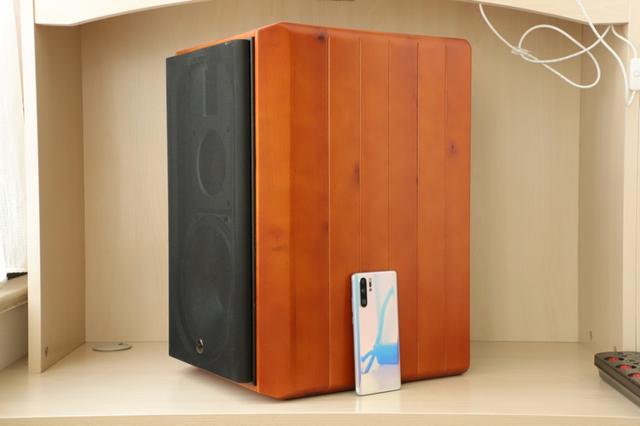 8英寸的低频怒吼！HiVi惠威M5A客厅音箱测评体验