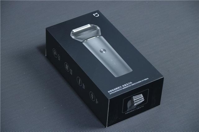 小米首款高端剃须刀！售价499元，功能完胜博朗飞利浦