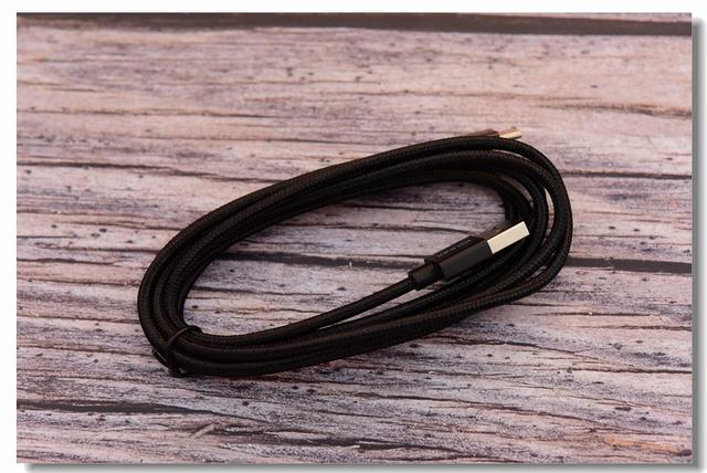 逼格满满—iQunix F96侧刻键盘之拆解评测