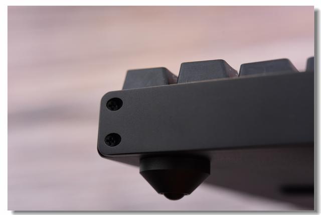 逼格满满—iQunix F96侧刻键盘之拆解评测