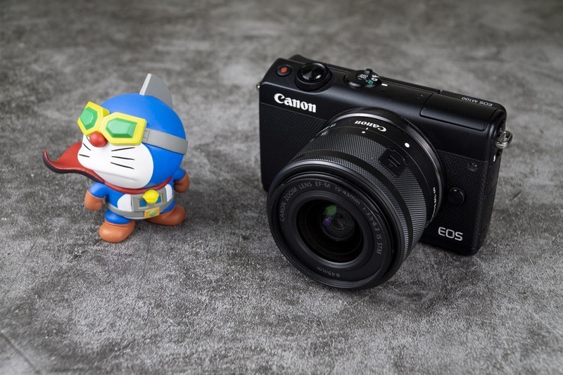 佳能EOS M100深度评测：操控简便画质出众的专业入门微单