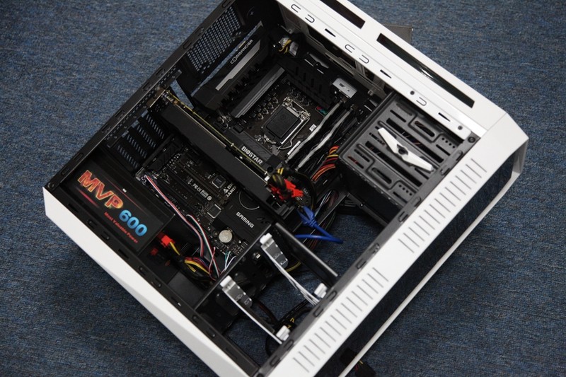 航嘉mvp 600 大战GTX980显卡，壕无压力，顺便分享装机跑分~