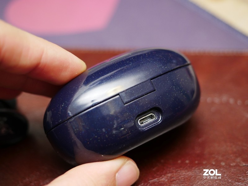 偶像就在耳边 1MORE 时尚豆太空人特别版评测