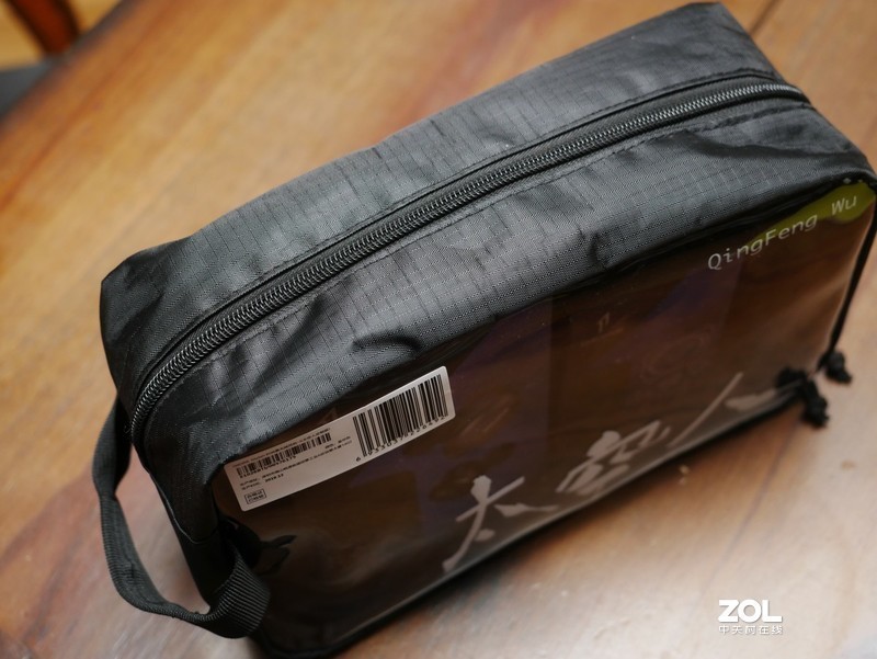 偶像就在耳边 1MORE 时尚豆太空人特别版评测