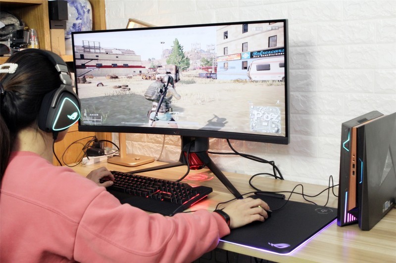 转轴机械按键玩COD16啥感觉？ROG IMPACT II首发拆解测评