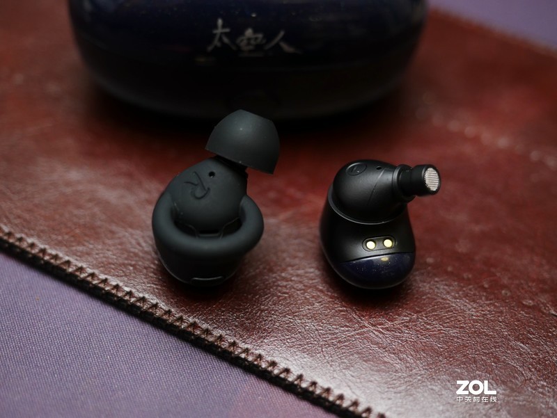 偶像就在耳边 1MORE 时尚豆太空人特别版评测