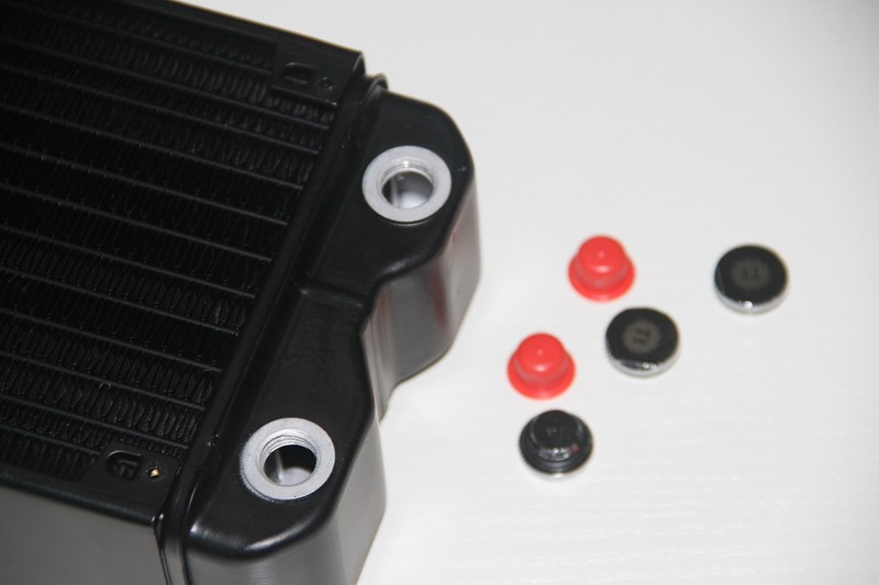 终极水冷装备，Tt Pacific RL480 超级冷排来袭