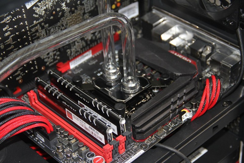 终极水冷装备，Tt Pacific RL480 超级冷排来袭