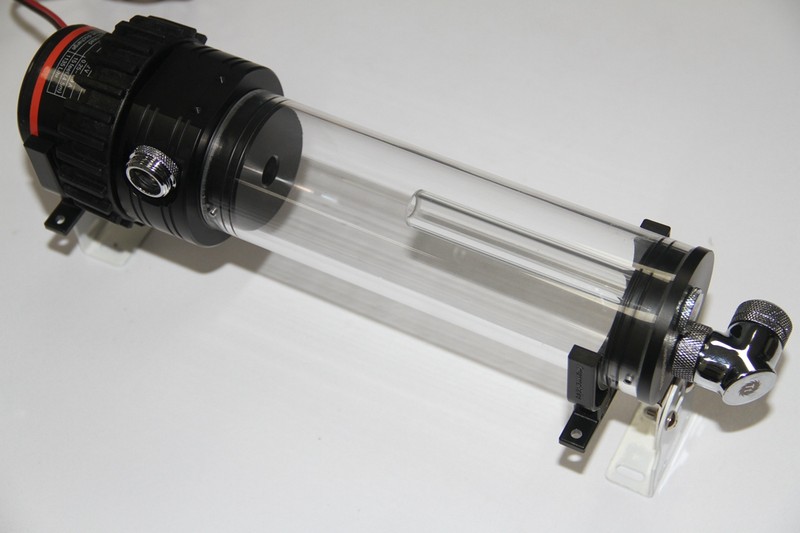 终极水冷装备，Tt Pacific RL480 超级冷排来袭