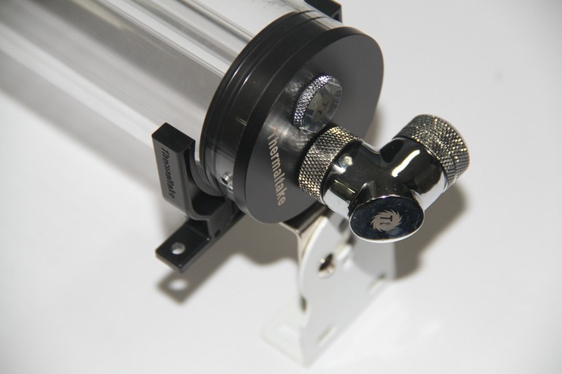 终极水冷装备，Tt Pacific RL480 超级冷排来袭