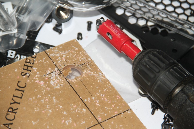 终极水冷装备，Tt Pacific RL480 超级冷排来袭