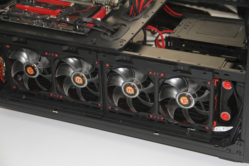 终极水冷装备，Tt Pacific RL480 超级冷排来袭