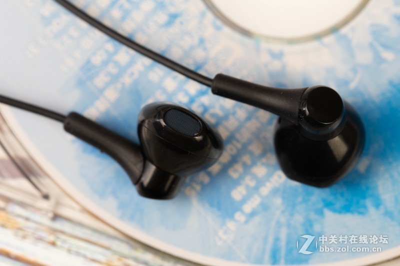 苹果earpods靠边站！简评音可若瓦RW-100耳机