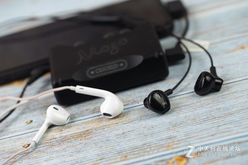 苹果earpods靠边站！简评音可若瓦RW-100耳机