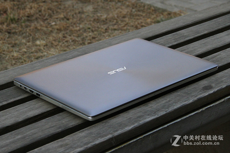 超高清的魅力 华硕UX501游戏本靓图赏