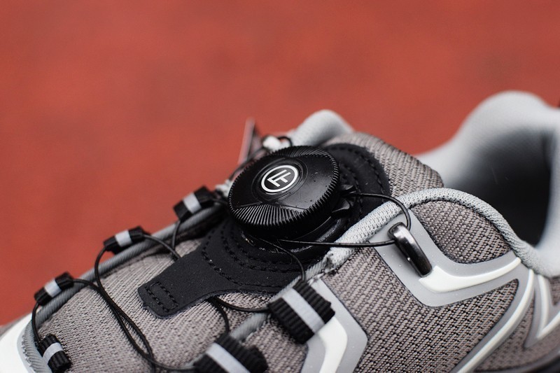 运动智芯 FREETIE 旋钮户外越野跑鞋