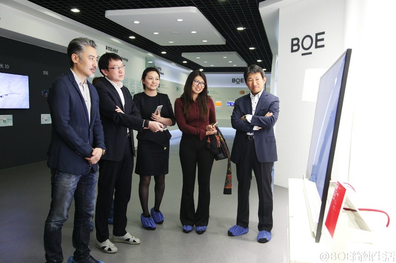 #版主坐堂# 如何做出好电视：看男神吴秀波的BOE工厂之旅