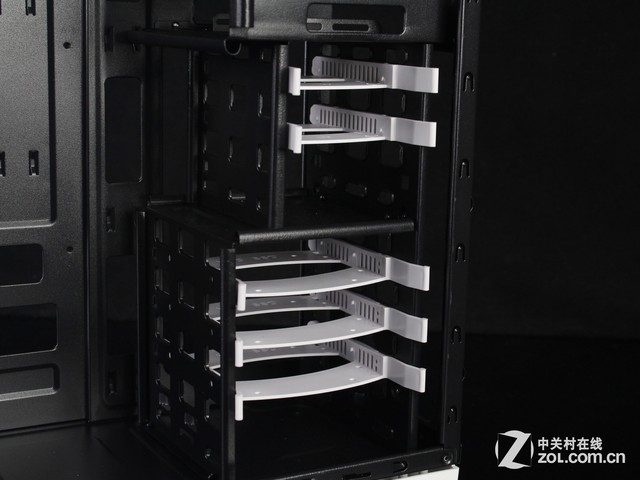 变形金刚3至尊版机箱评测