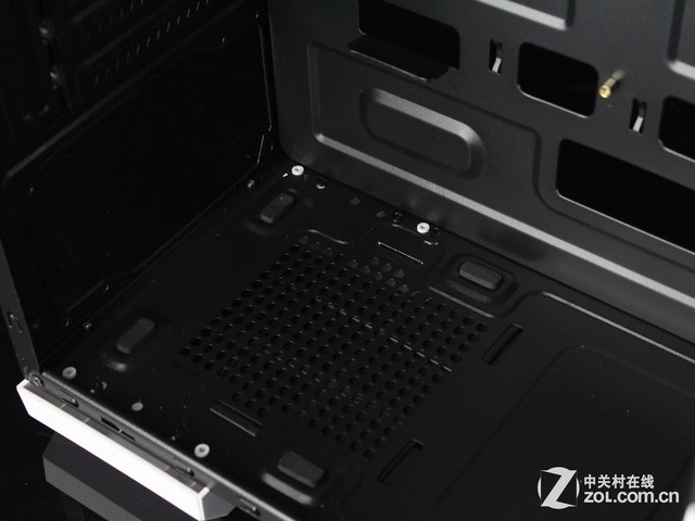 变形金刚3至尊版机箱评测