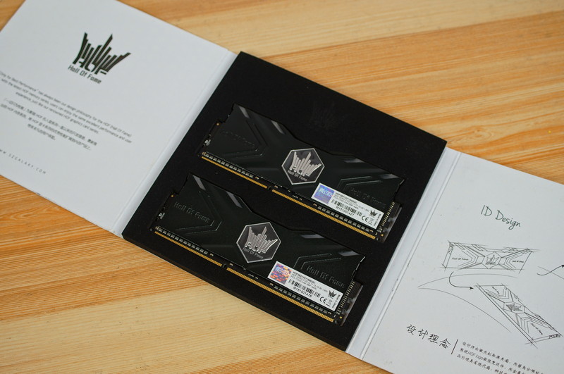 #名人堂积分争霸赛#晒之前刚买影驰HOF DDR3 4G*2内存套装