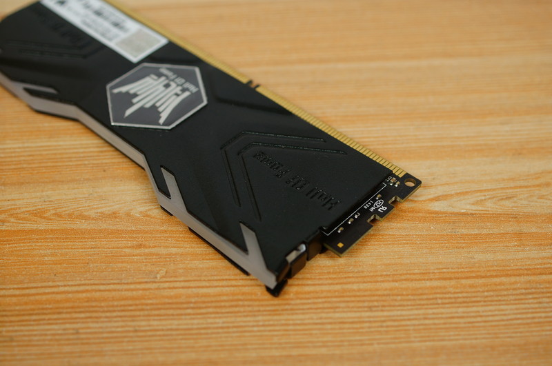 #名人堂积分争霸赛#晒之前刚买影驰HOF DDR3 4G*2内存套装