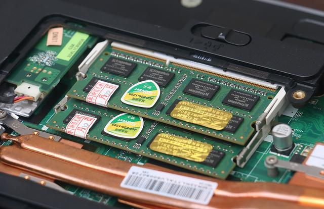 不仅仅是情怀，十年前的联想 Y450 笔记本复活记