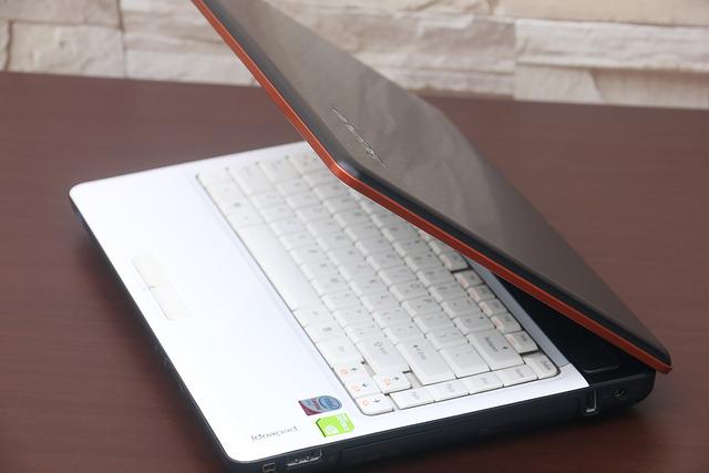 不仅仅是情怀，十年前的联想 Y450 笔记本复活记